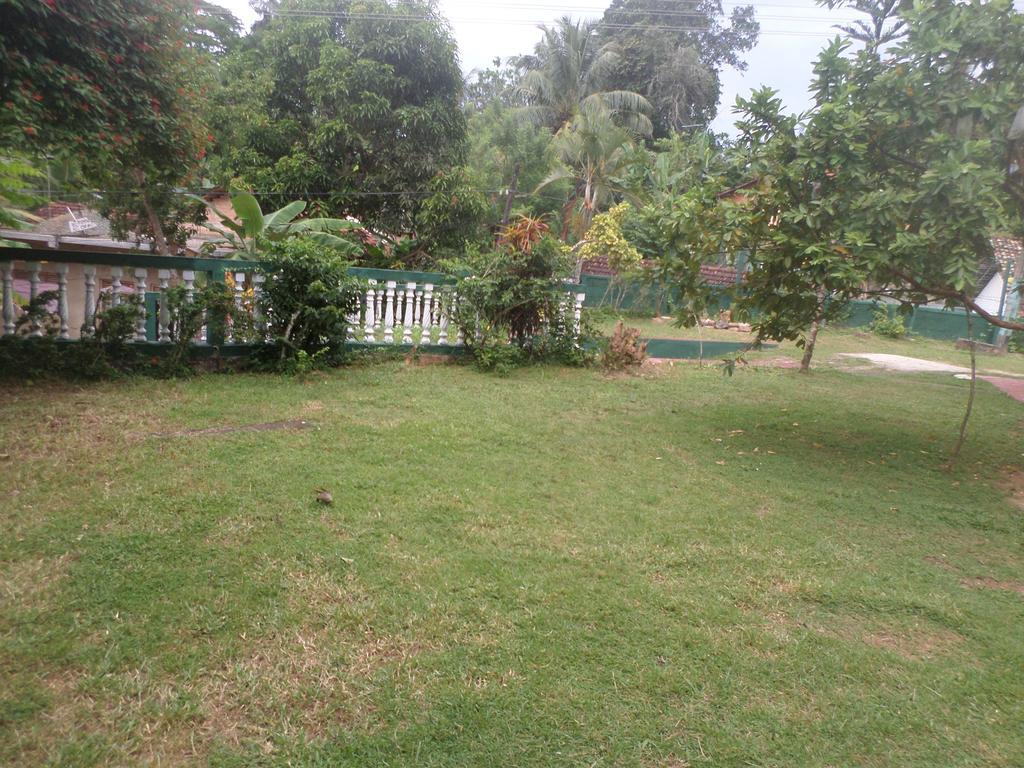 Grand Villa Mirissa Exterior foto